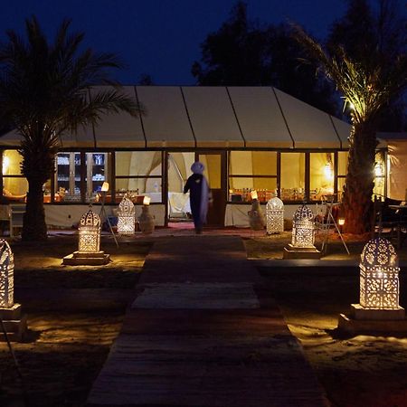 Desert Experience Glamping Hotell Merzouga Exteriör bild