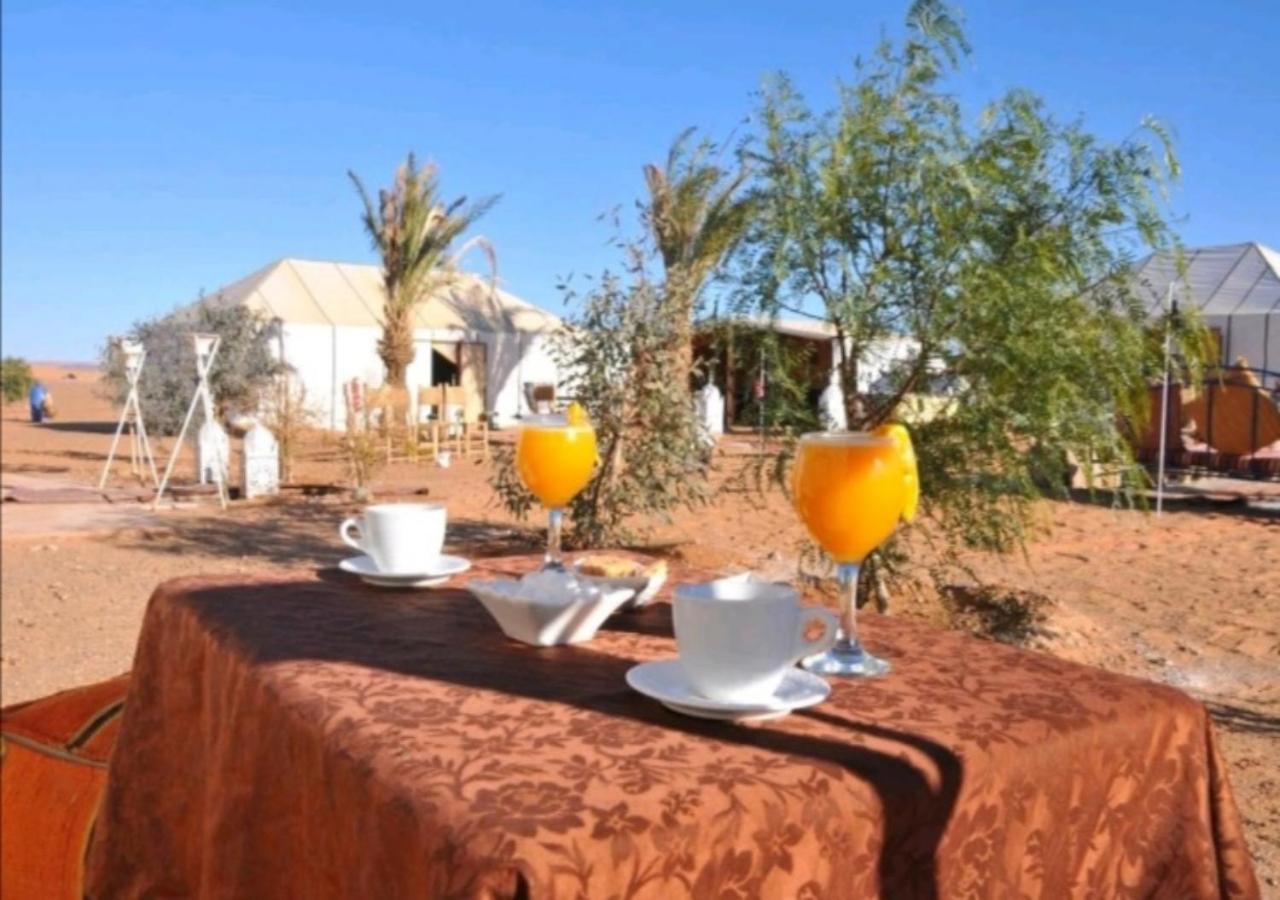 Desert Experience Glamping Hotell Merzouga Exteriör bild