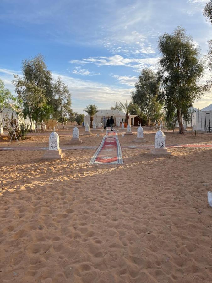 Desert Experience Glamping Hotell Merzouga Exteriör bild