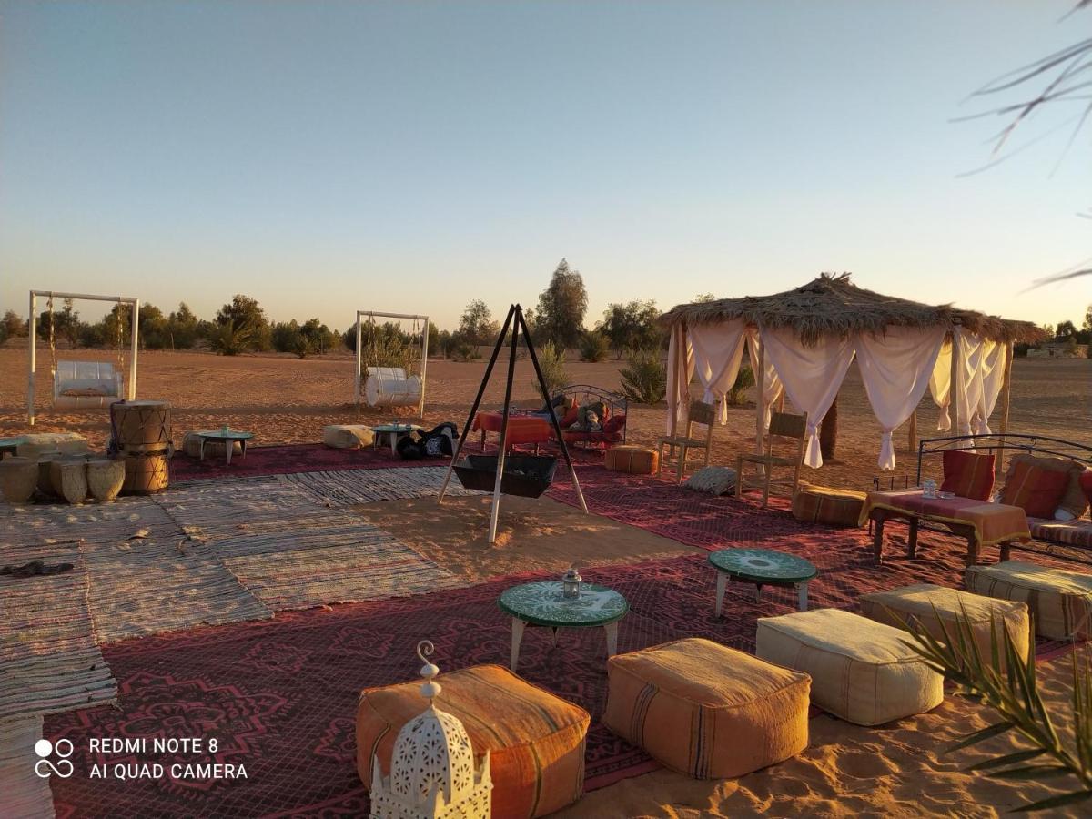 Desert Experience Glamping Hotell Merzouga Exteriör bild