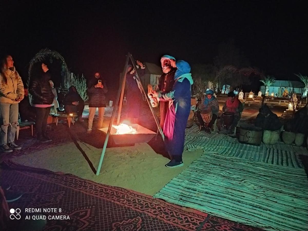 Desert Experience Glamping Merzouga Exteriör bild