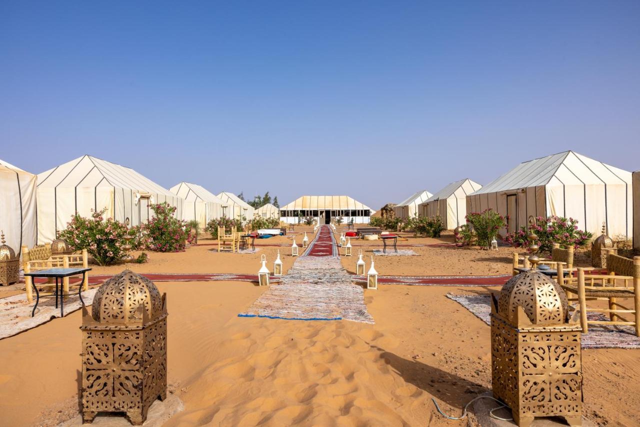 Desert Experience Glamping Hotell Merzouga Exteriör bild