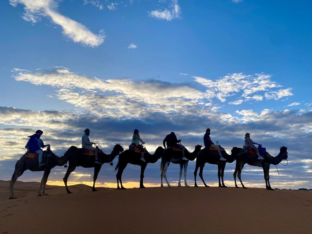 Desert Experience Glamping Hotell Merzouga Exteriör bild